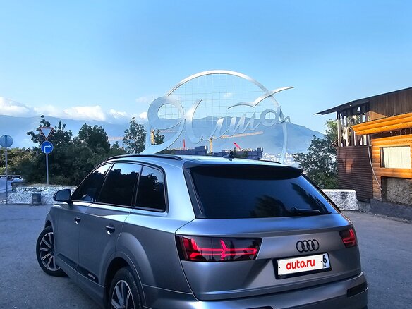 2015 Audi Q7 II (4M), серебристый, 3500000 рублей - вид 5