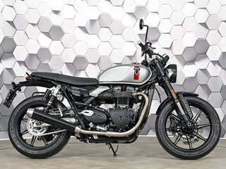 2025 Triumph Speed Twin, серебристый, 1099000 рублей, вид 3