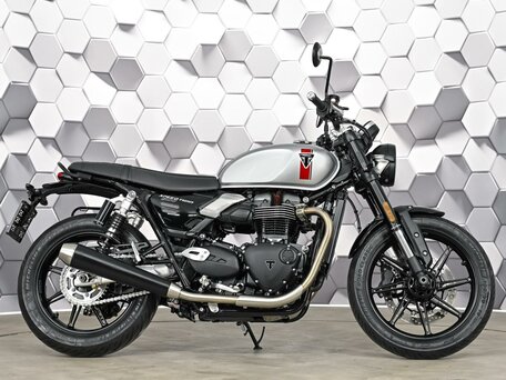 2025 Triumph Speed Twin, серебристый, 1099000 рублей, вид 3