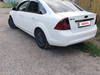 2008 Ford Focus II Рестайлинг, белый, 410000 рублей, вид 4