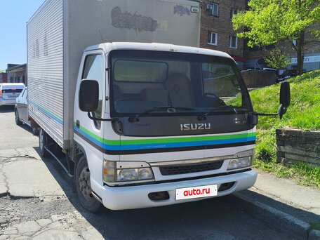 2002 Isuzu Elf (N-series), белый, 1265000 рублей, вид 3