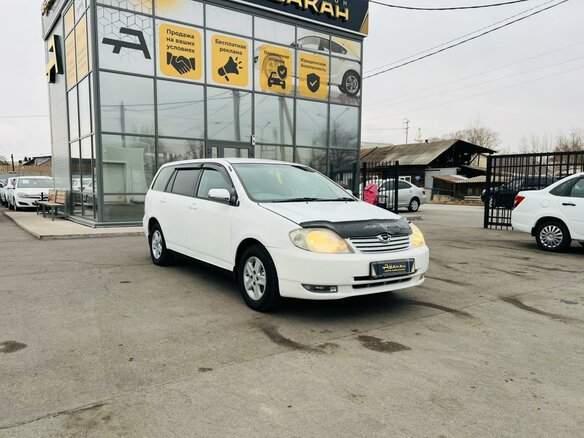 2000 Toyota Corolla Fielder IX (E120, E130), белый, 399999 рублей - вид 4