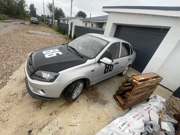 2011 Lada (ВАЗ) Granta I, серебристый, 250000 рублей - вид 6