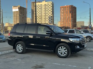 2017 Toyota Land Cruiser 200 Series Рестайлинг 2, чёрный, 5500000 рублей, вид 2
