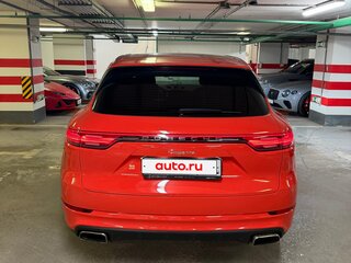 2019 Porsche Cayenne III, оранжевый, 7000000 рублей, вид 4