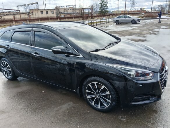 2016 Hyundai i40 I Рестайлинг, чёрный - вид 2
