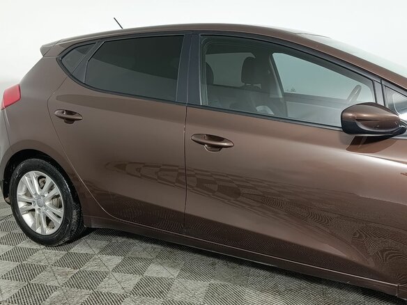 2014 Kia Ceed II, коричневый, 1380000 рублей - вид 17