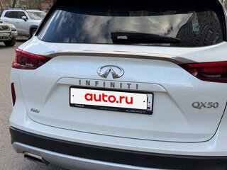 2020 Infiniti QX50 II, белый, 3100000 рублей, вид 2