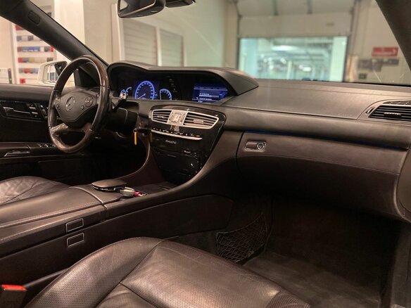 2010 Mercedes-Benz CL-Класс 550 III (C216) Рестайлинг, белый, 1980000 рублей - вид 11