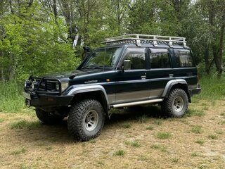 1994 Toyota Land Cruiser Prado 70 Series, зелёный, 1900000 рублей, вид 1