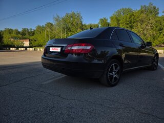 2009 Mercedes-Benz E-Класс 220 5G-Tronic IV (W212, S212, C207), чёрный, 1050000 рублей, вид 5