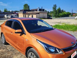2017 Kia Rio IV, оранжевый, 1200000 рублей, вид 2