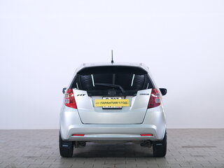 2010 Honda Fit Hybrid II, серый, 469000 рублей, вид 5