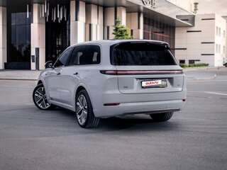 2025 Li Auto (Lixiang) L9 52.3 kWh I Рестайлинг, серый, 9900000 рублей, вид 4