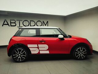 2026 Mini Hatch JCW IV (F65/F66/J01), красный, 7040000 рублей, вид 4