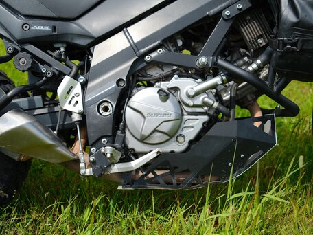 2018 Suzuki V-Strom DL 650, чёрный, 850000 рублей, вид 5