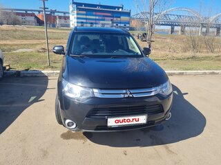 2014 Mitsubishi Outlander III, чёрный, 1720000 рублей, вид 1