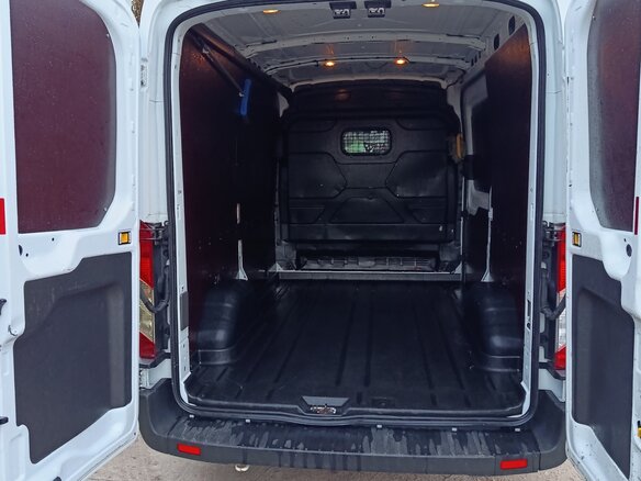 2021 Ford Transit, белый, 3450000 рублей - вид 8