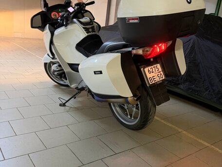 2010 BMW R 1200 RT, белый, 840000 рублей, вид 4