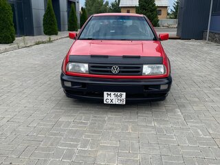 1995 Volkswagen Jetta III, красный, 520000 рублей, вид 2