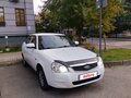 2017 Lada (ВАЗ) Priora I Рестайлинг, белый, 700000 рублей - вид 2