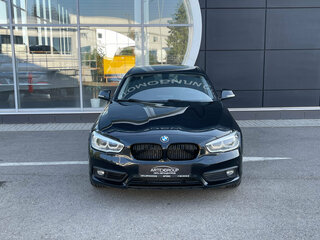2018 BMW 1 серии 118i II (F20/F21) Рестайлинг 2, чёрный, 1682000 рублей, вид 2