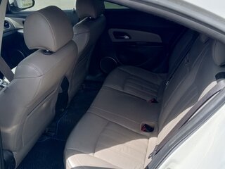 2013 Chevrolet Cruze I Рестайлинг, белый, 550000 рублей, вид 4