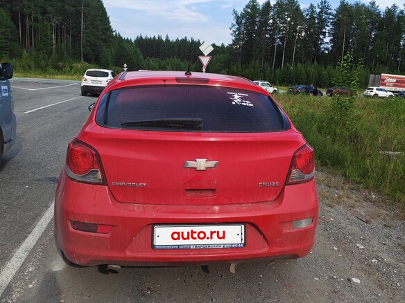 2012 Chevrolet Cruze I Рестайлинг, красный, 420000 рублей - вид 2