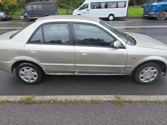 2001 Mazda 323 VI (BJ) Рестайлинг, серый, 110000 рублей - вид 4