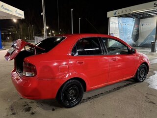 2005 Chevrolet Aveo I, красный, 250000 рублей, вид 2