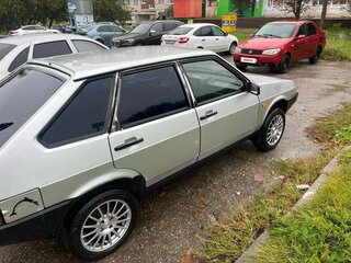 2003 Lada (ВАЗ) 2109 21093i, серебристый, 110000 рублей, вид 4