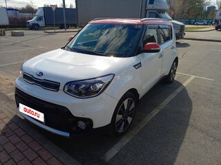 2018 Kia Soul II Рестайлинг, белый, 1800000 рублей, вид 2