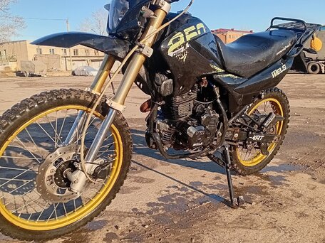 2014 Wels ZT250-XT, чёрный, 68000 рублей, вид 1