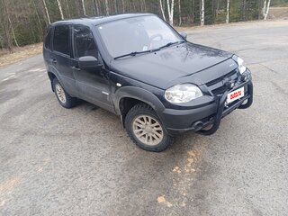 2012 Chevrolet Niva I Рестайлинг, чёрный, 470000 рублей, вид 2