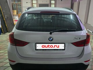 2014 BMW X1 20i I (E84) Рестайлинг, белый, 1550000 рублей, вид 3