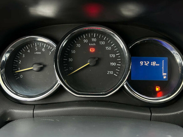 2018 Renault Duster I Рестайлинг, серый, 1175000 рублей - вид 17