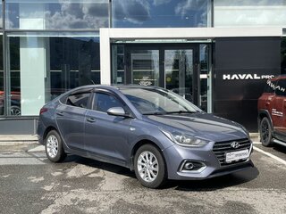 2019 Hyundai Solaris II, серый, 849000 рублей, вид 3