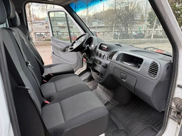 2018 Mercedes-Benz Sprinter Classic, белый, 1700000 рублей - вид 8