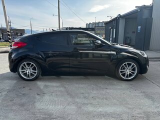 2011 Hyundai Veloster I, чёрный, 1099000 рублей, вид 3