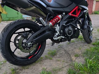 2020 Aprilia SL 900 Shiver, чёрный, 710000 рублей, вид 4