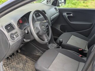 2011 Volkswagen Polo V, серый, 590000 рублей, вид 3