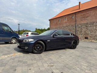 2012 BMW 5 серии 528i xDrive VI (F10/F11/F07), синий, 2350000 рублей, вид 4