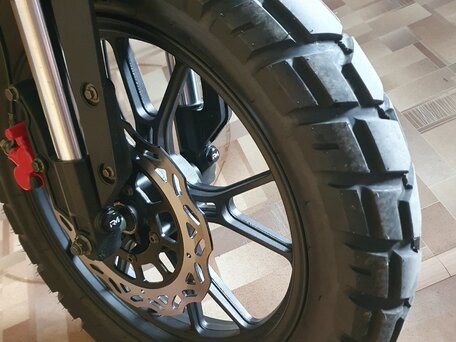 2025 Regulmoto Duke, красный, 200000 рублей, вид 5