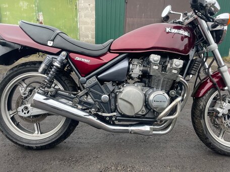 1993 Kawasaki ZR 550 Zephyr, красный, 155000 рублей, вид 3