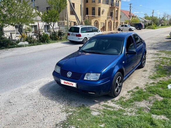 2002 Volkswagen Bora I, синий, 270000 рублей