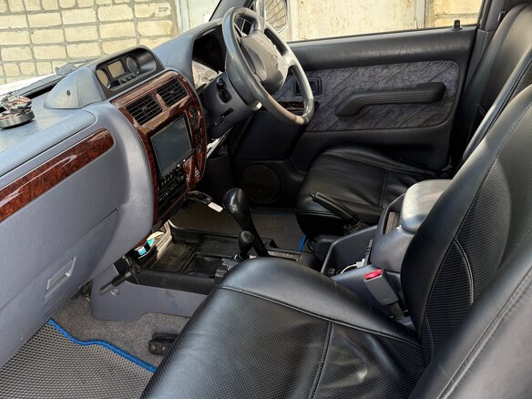 1998 Toyota Land Cruiser Prado 90 Series, белый, 1820000 рублей - вид 4