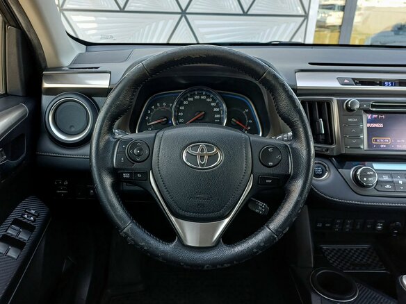 2013 Toyota RAV4 IV (XA40), серый - вид 11
