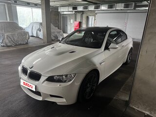 2011 BMW M3 IV (E90), белый, 6900000 рублей, вид 1