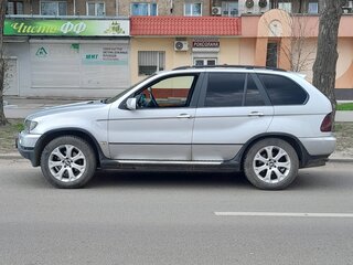 2003 BMW X5 3.0i I (E53), серебристый, 700000 рублей, вид 3