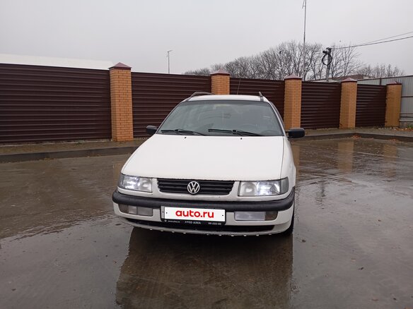 1994 Volkswagen Passat B4, белый, 180000 рублей